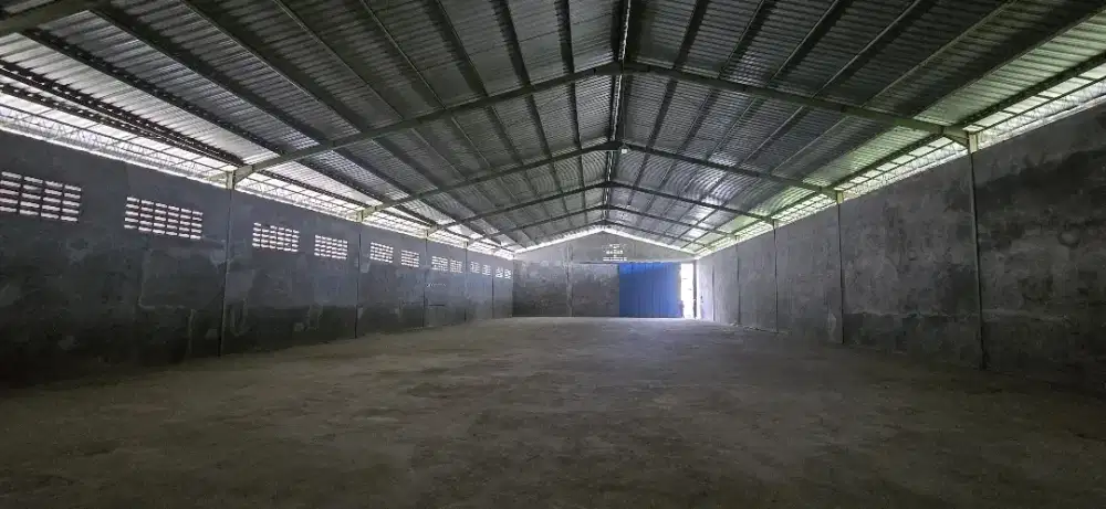 DI SEWAKAN GUDANG DI KALIWUNGU - KENDAL