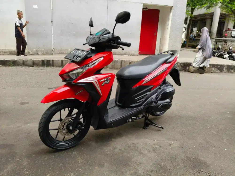 Honda Vario LED Old 125 PGM-FI Tahun 2016