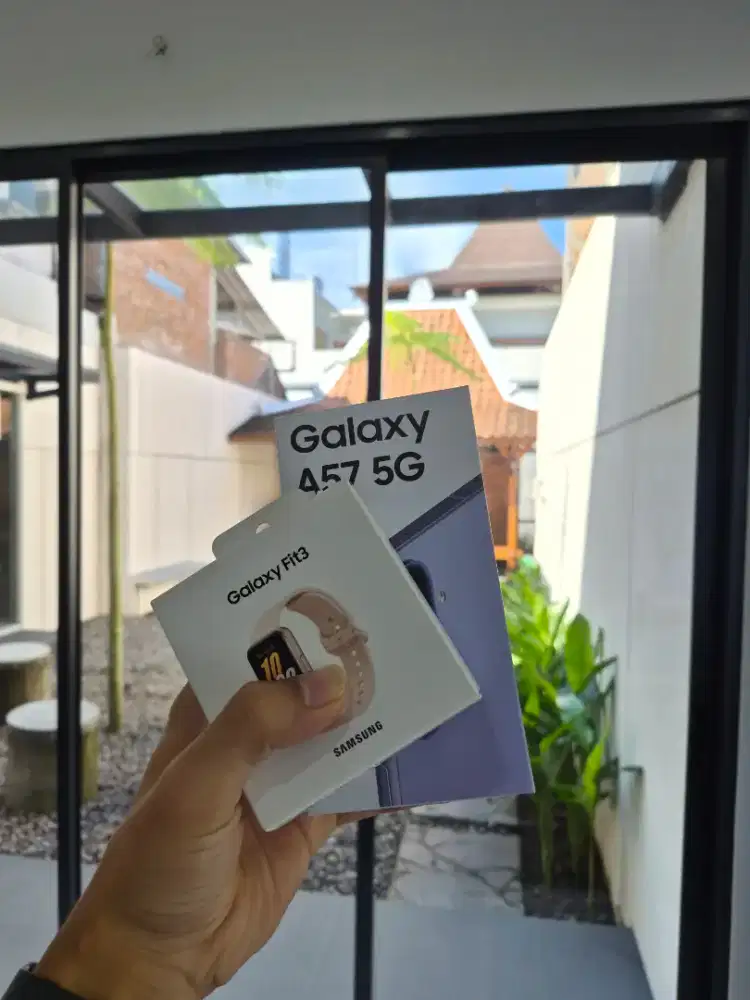 Samsung A57 5G 12+8/256 GB FREE GALAXY FIT3