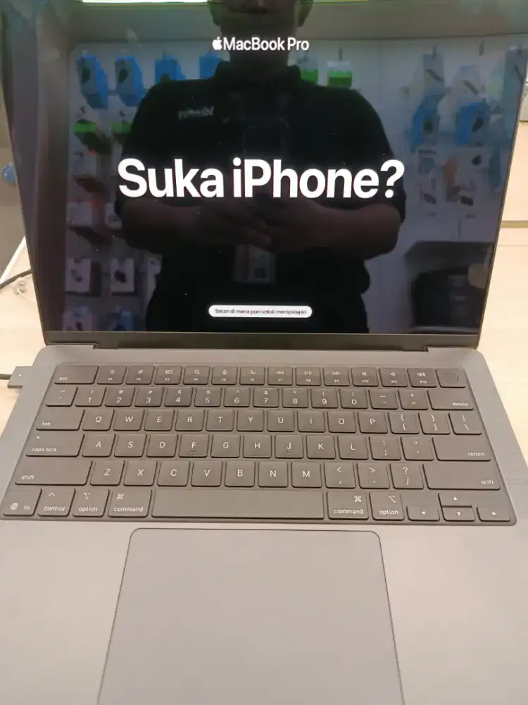 MacBook Pro 14 inch, M5 PRO 24GB, 1TB, CICILAN 0% DP