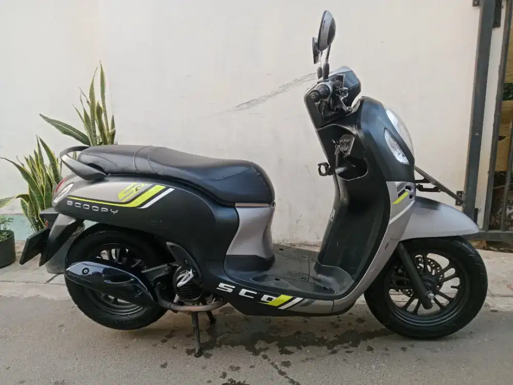 Scoopy new kunci tahun 2022 mesin standar halus