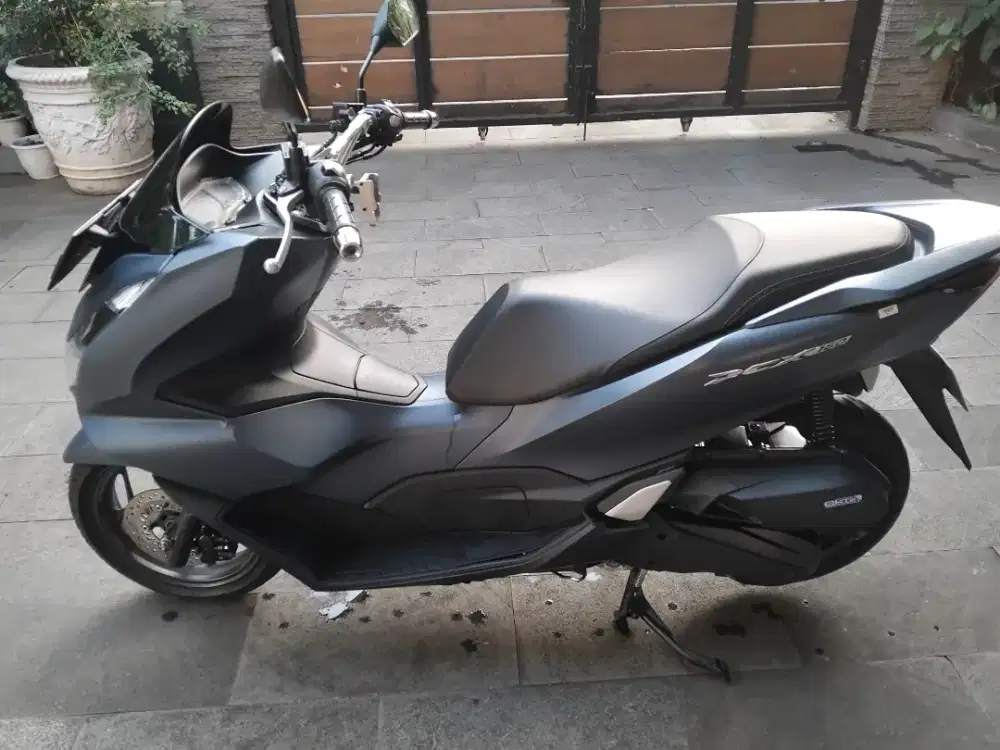 HONDA PCX 2024 BIRU PLAT DEPOK