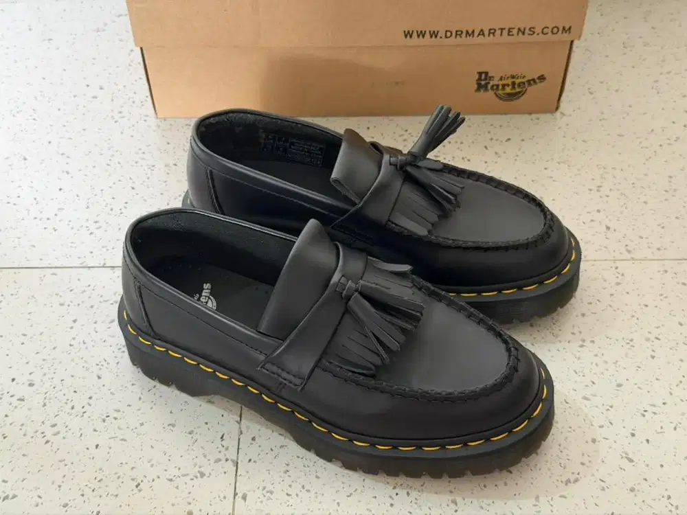 Dr. Martens Core Adrian Bex Unisex Black Smooth Original - Preloved