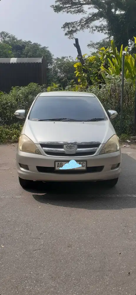 Kijang Innova G
