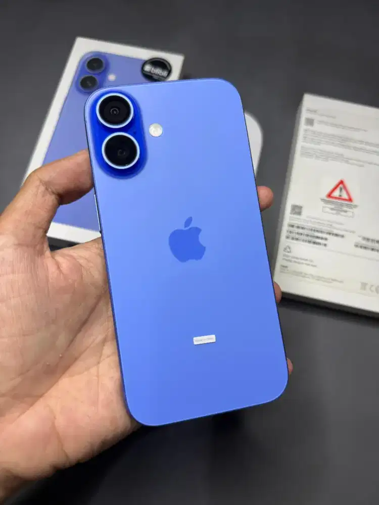 iPhone 16 128Gb CC:11 Blibli Garansi Aktif Sampai Juni 2027