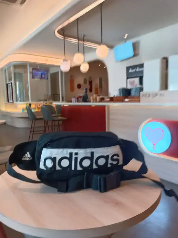 TAS WAISTBAG PRIA ORI