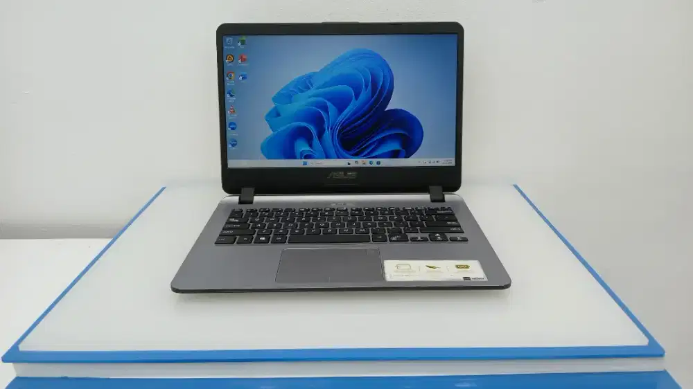 ASUS VIVOBOOK 14 A407MA INTEL CELERON N4000 RAM 4GB SSD 256GB