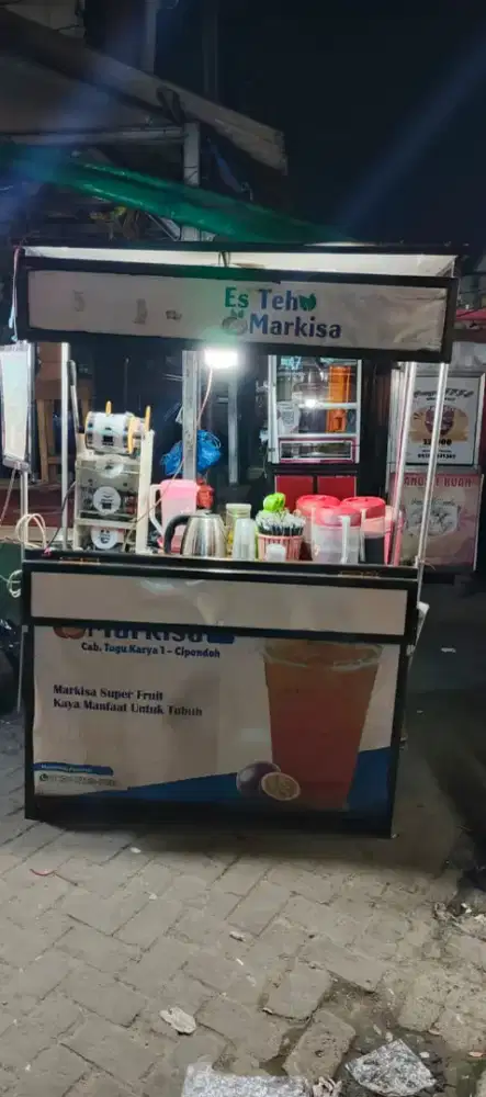 Penjaga Es Teh Markisa