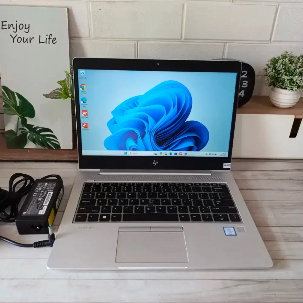 Laptop HP EliteBook 830 G6 Intel Core i5-8365U RAM 8G SSD 256G Kenceng
