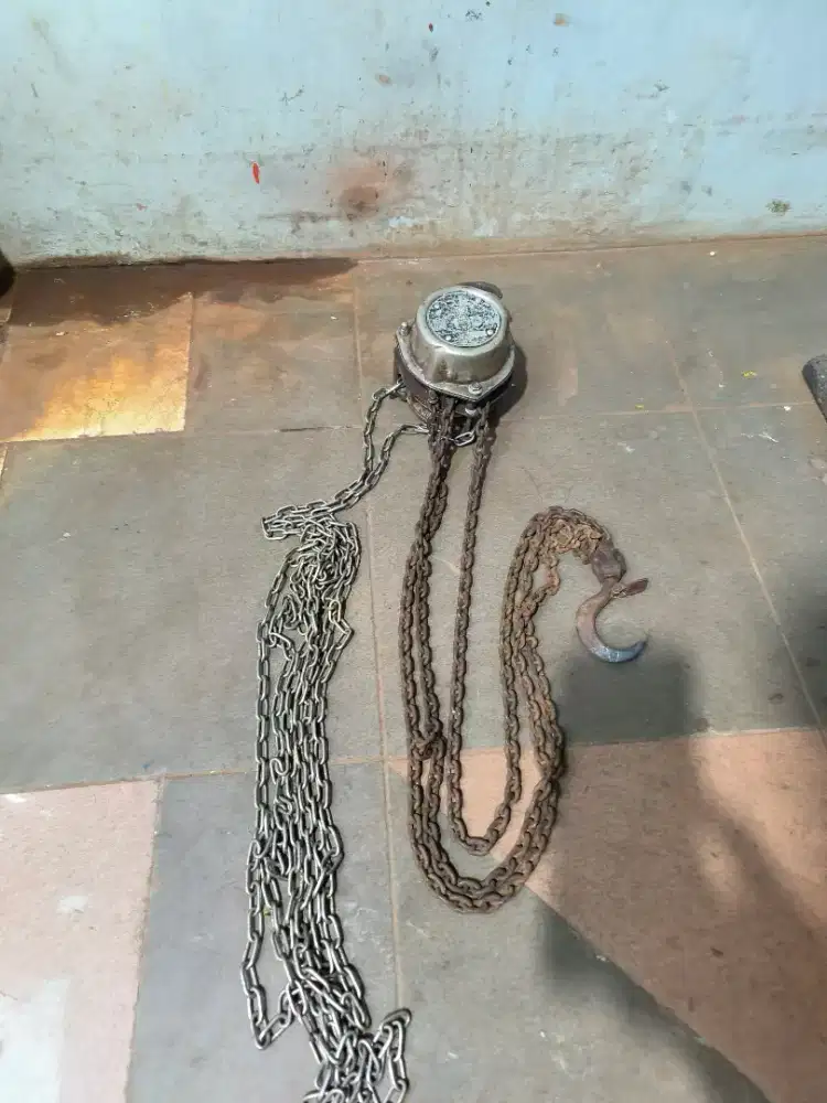 Takel..chain block 250kg Made in japan