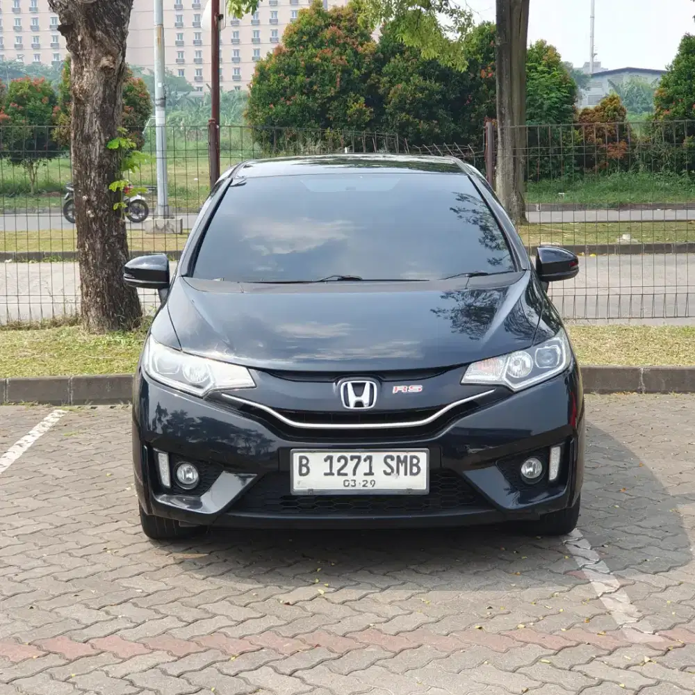 Honda Jazz Rs 1.5 Automatic 2014 Bensin Abu Metalik