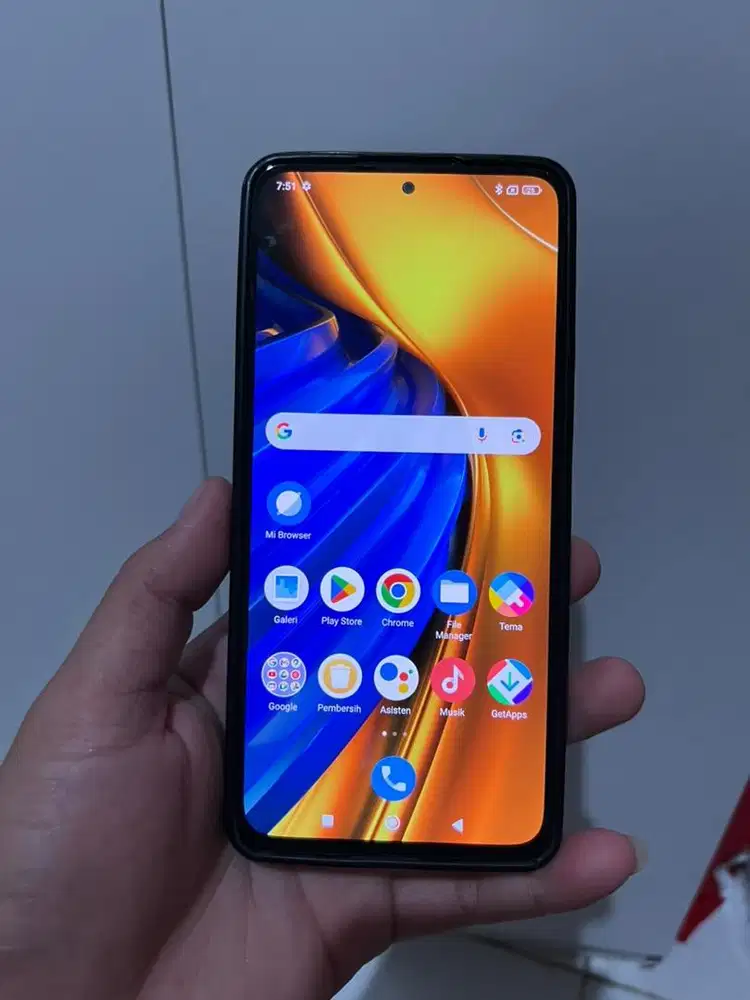 Poco f4 5G 8/256