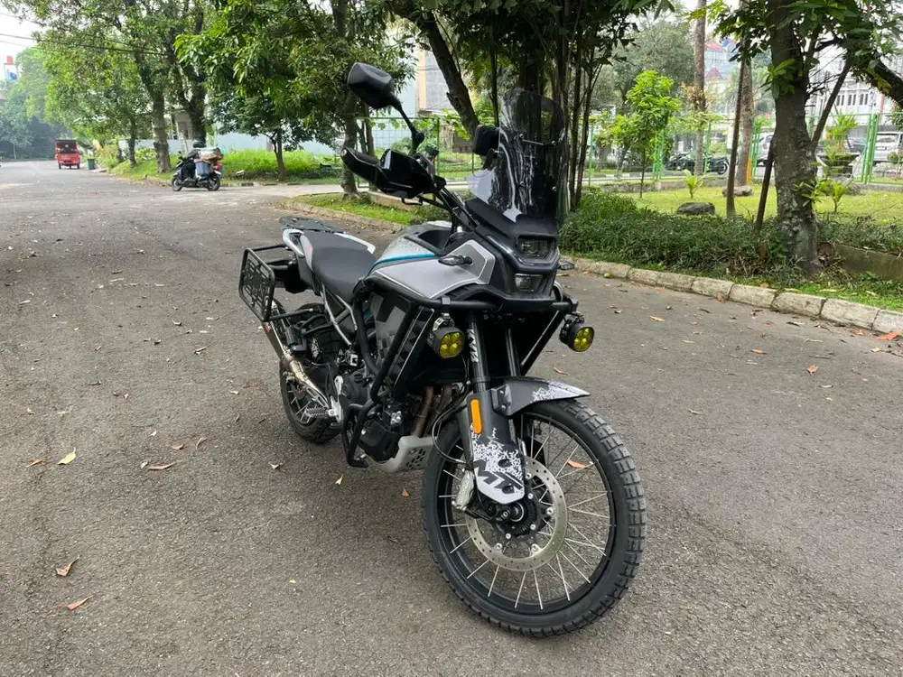 Jual CFMoto 2024 450mt lowkm full modif