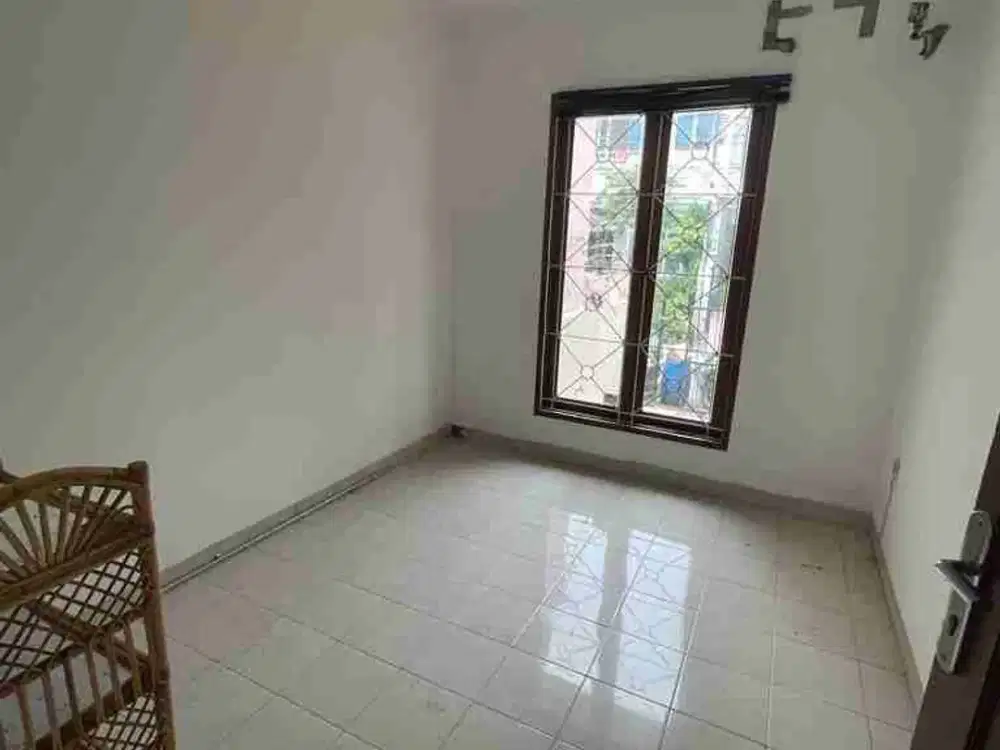 D sewa rumah pluit murni