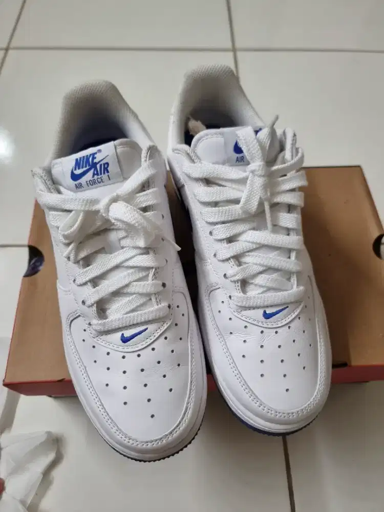 NIKE AIR FORCE 1 HYPER ROYAL