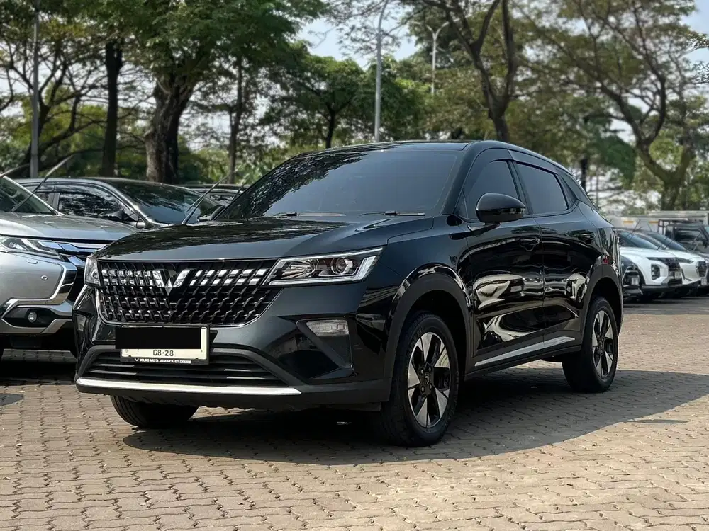 WULING ALVEZ CE 1.5 AT HITAM 2023 KM 36RB