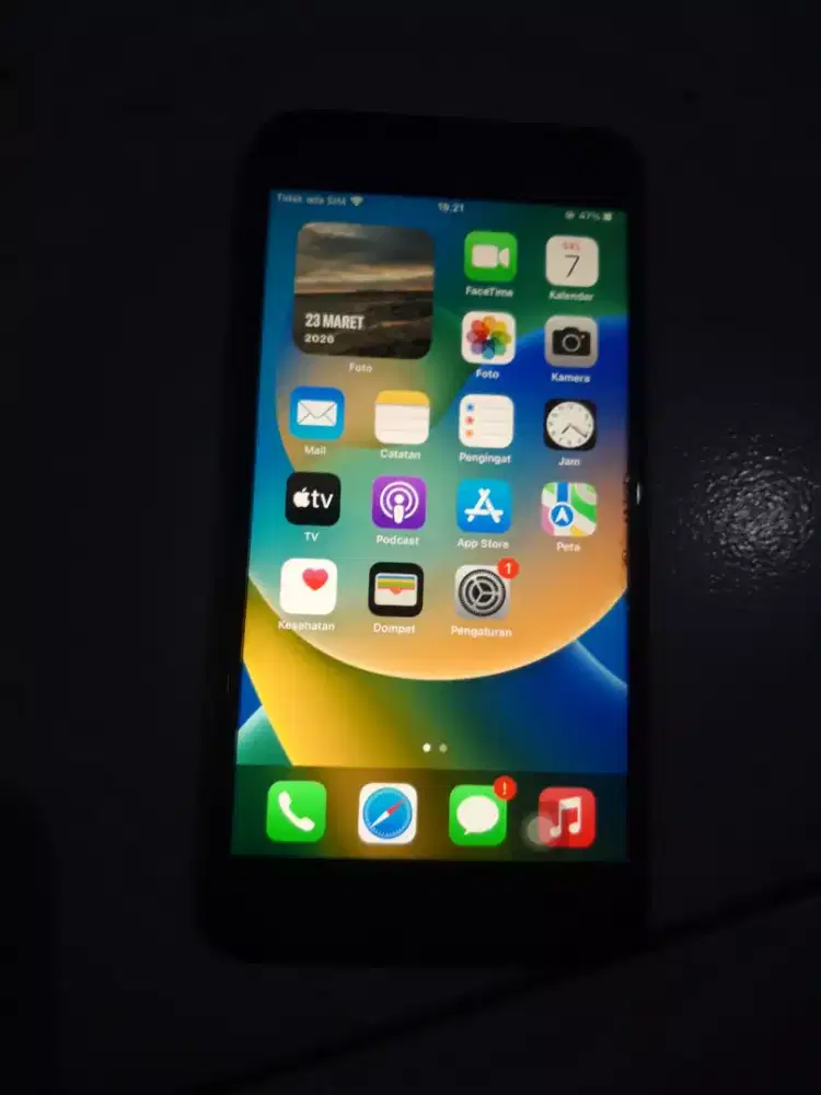 Jual aja ip 8plus nya 64gb all opertr