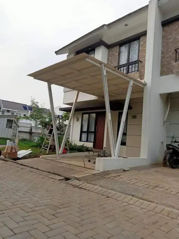 Kanopi bajatingan model tiang V