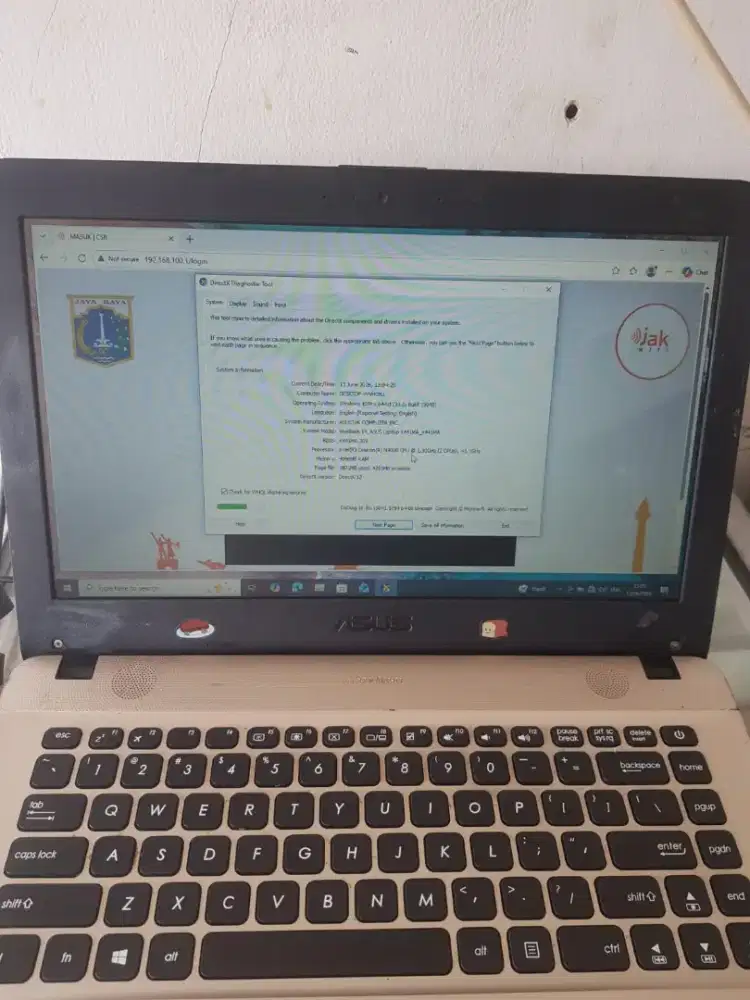 Asus vivobook X441m
