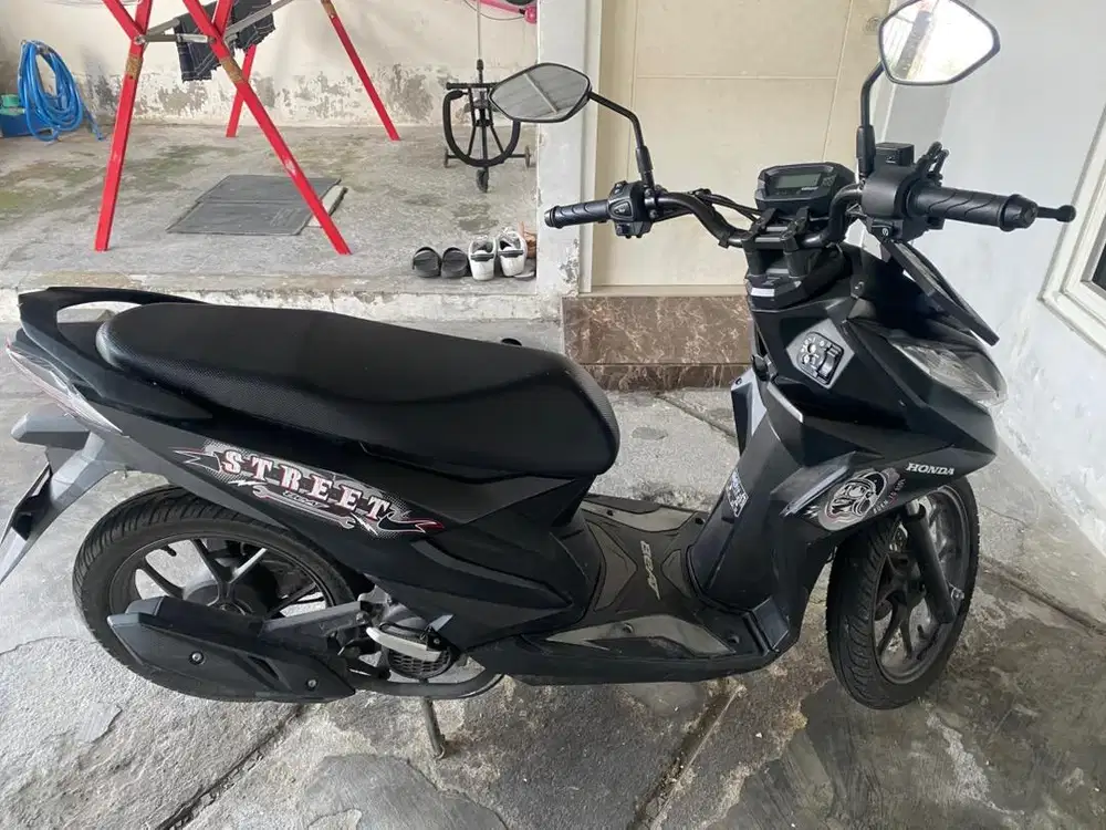 Jual Cepat Honda Beat Street 2023