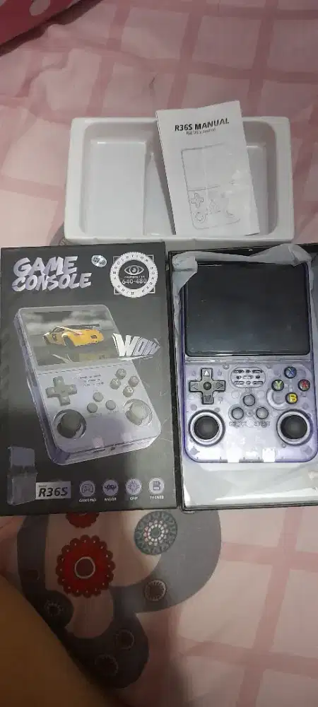 Games console 128GB