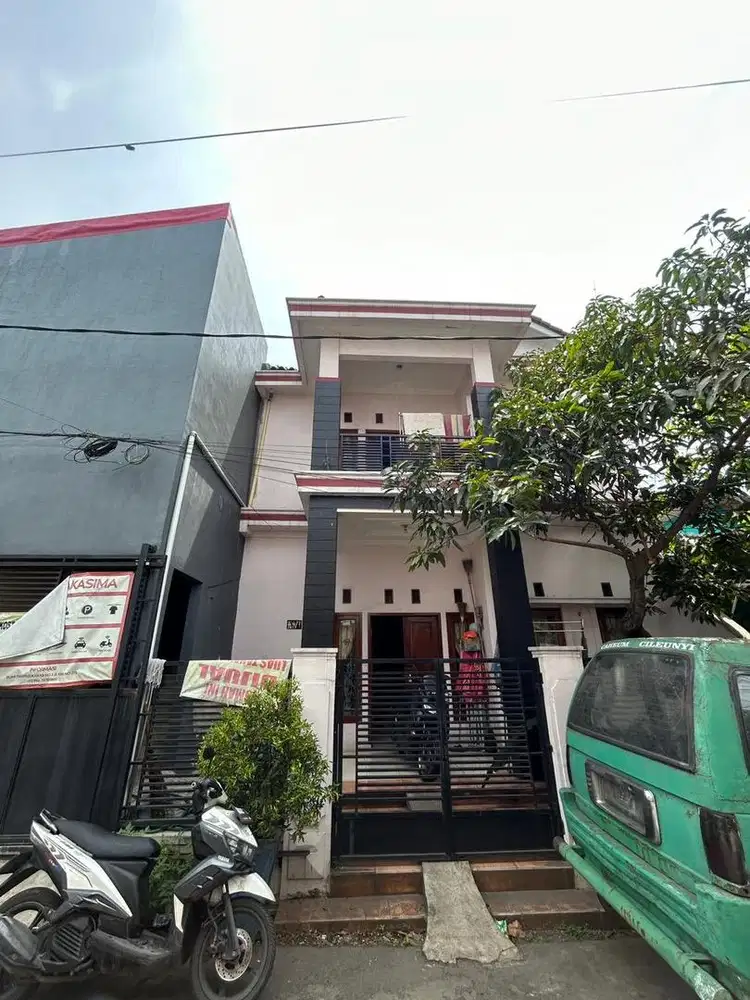 Rumah Strategis + Kosan & Ruang Usaha Aktif di Bandung Timur (Nego)
