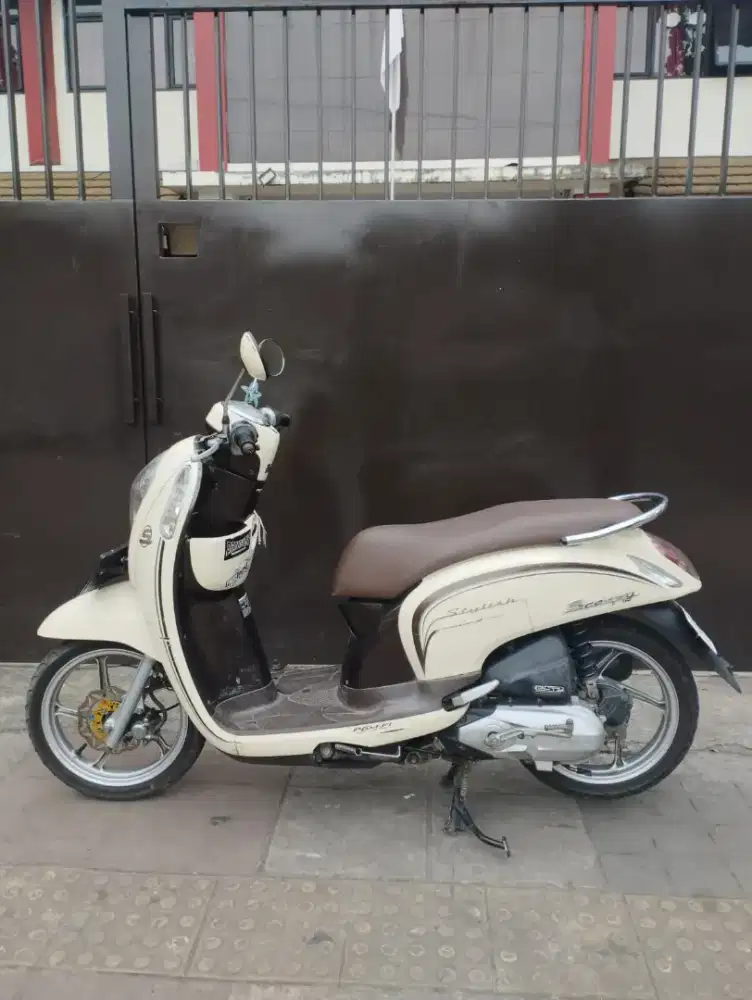 Scoopy 2015 ss kumplit plat D kota madya