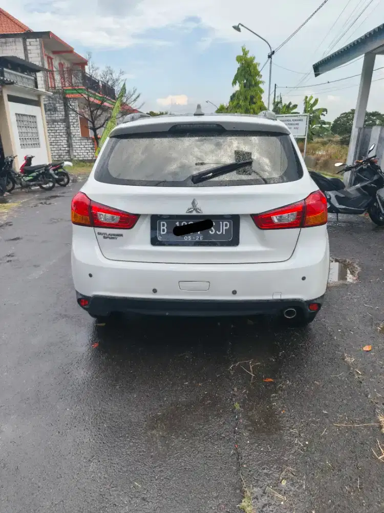 Outlender Sport 2016 Manual