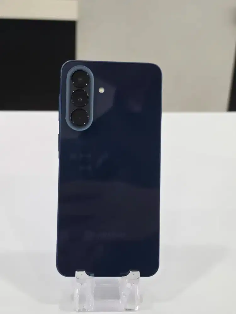 SAMSUNG GALAXY A57