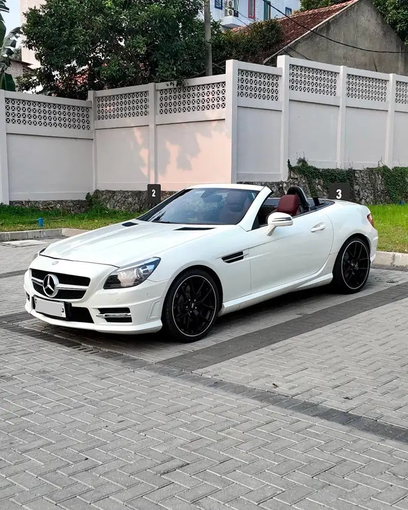 Mercedes-Benz SLK200 2012