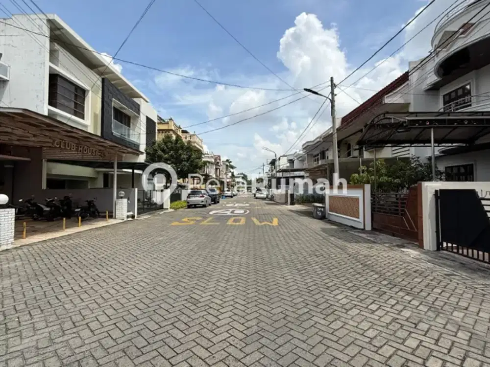 DIJUAL VILLA JALAN TAMAN POLONIA IV KOMPLEK TAMAN POLONIA - MEDAN POLONIA (indra & andy)