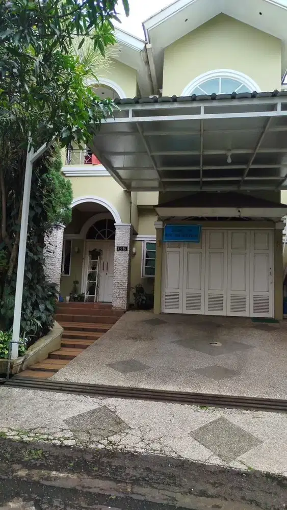 Di jual rmh deket tol paster sangat nyaman