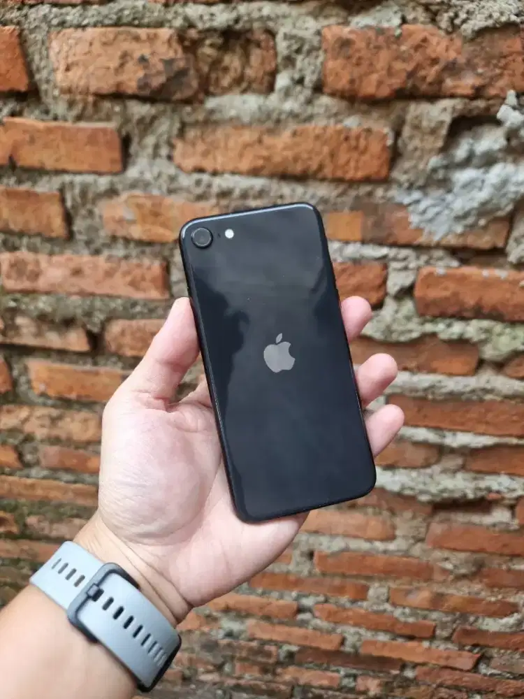 iPhone SE 2020 128GB Normal