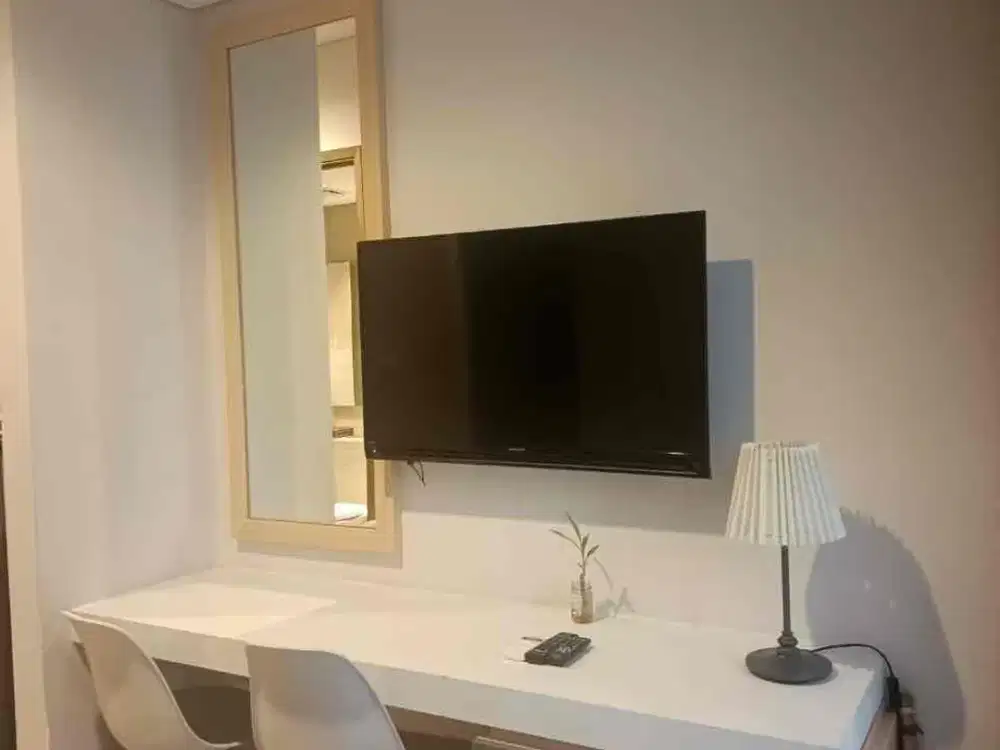 Studio full furnish pool view