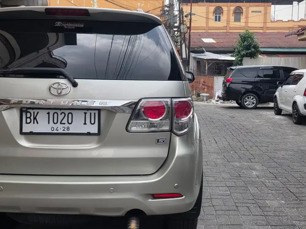 Toyota Fortuner G manual diesel 2011 PMK 2012