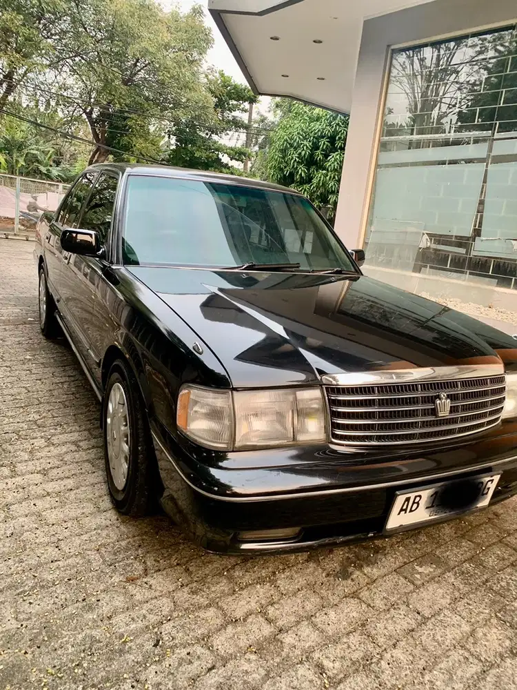 Toyota Crown 1993 Bensin