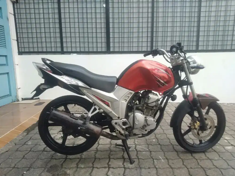YAMAHA SCORPIO.Z.225 2012