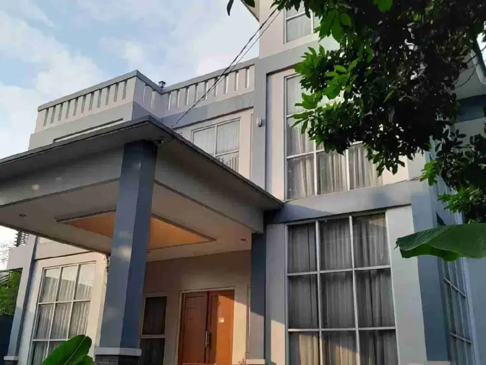 DIJUAL CEPAT RUMAH 3LT DI JL RAYA PASAR KRANGGAN