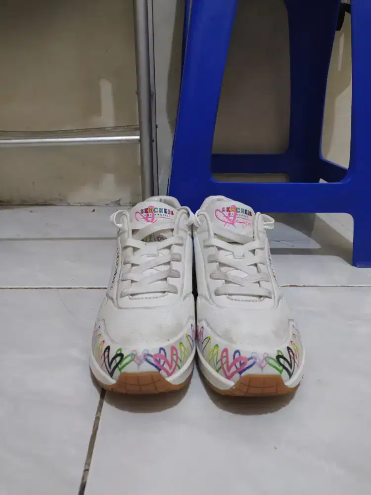Sepatu Skechers
