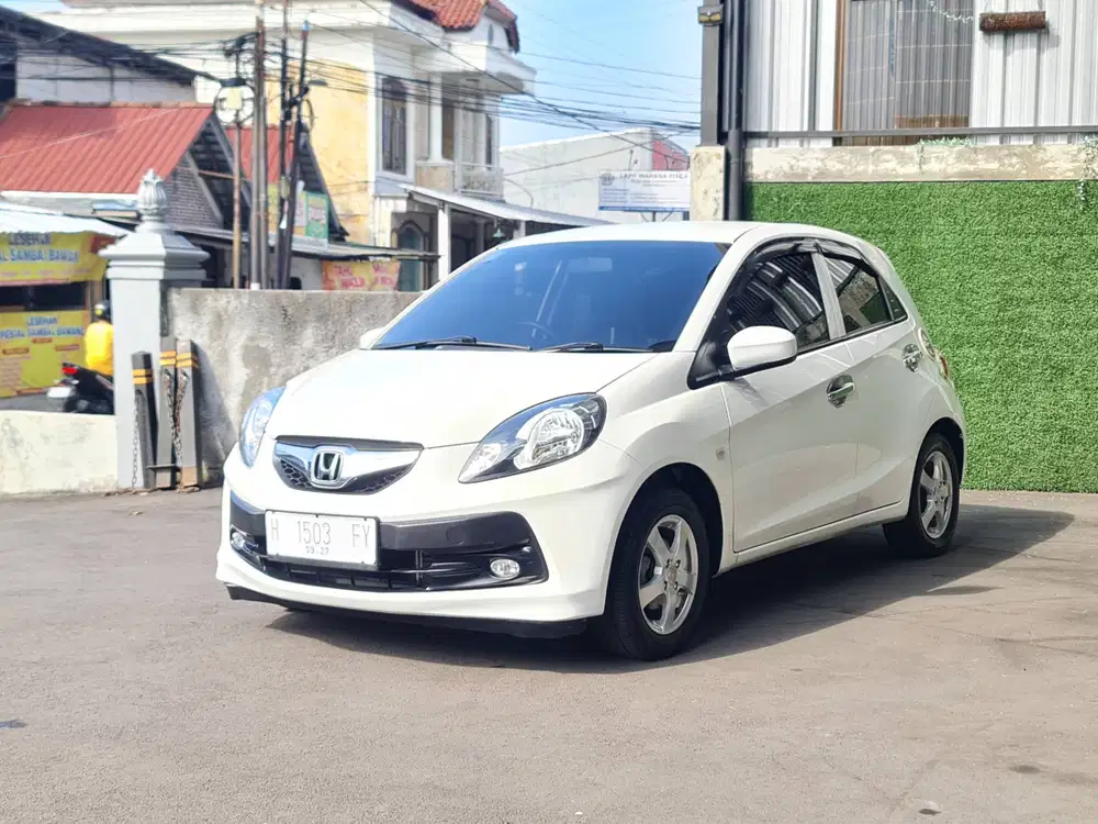 Brio E 2015 matic pajak jalan murah