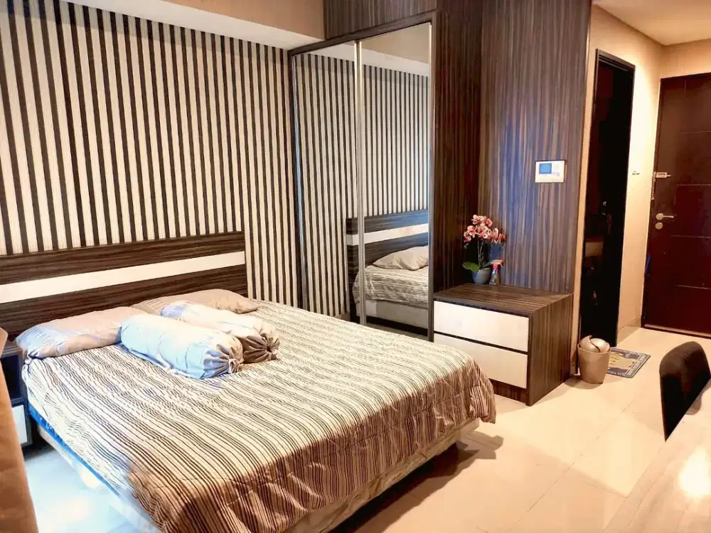 Sewa Apartement Skyline Paramount Studio Full Furnish Tangerang