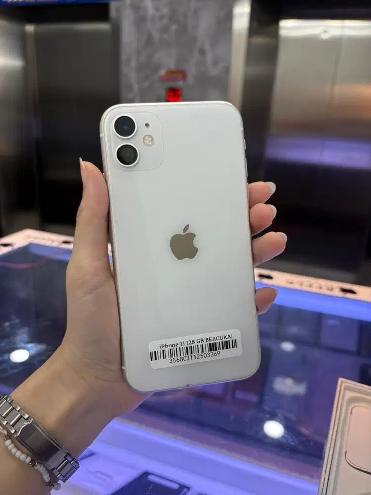 iPhone 11 128 GB BEACUKAI