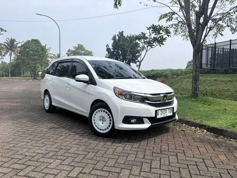Honda Mobilio 2017 Low Km istimewa