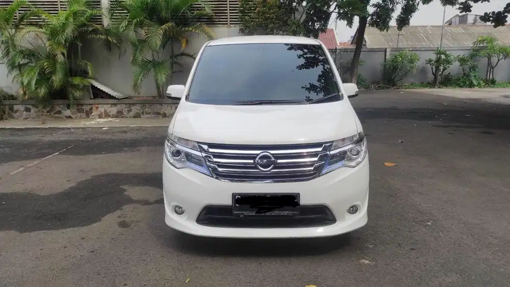 NISSAN SERENA 2.0 AT 2017