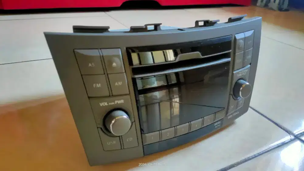 Head Unit Original  ERTIGA 2014