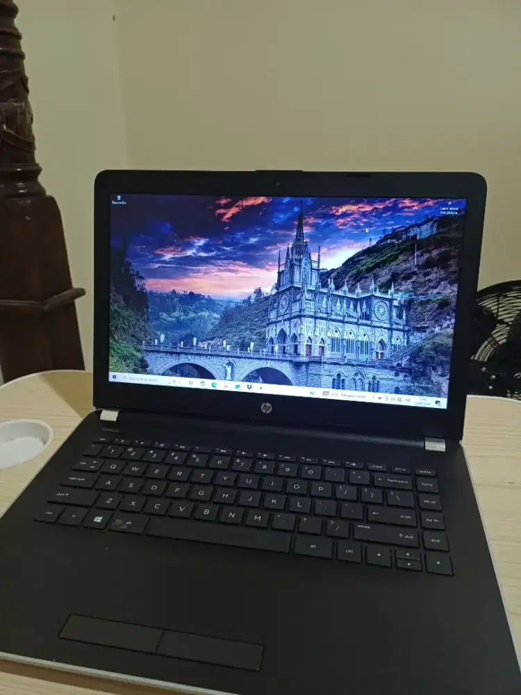 LAPTOP HP 14-bw099TU