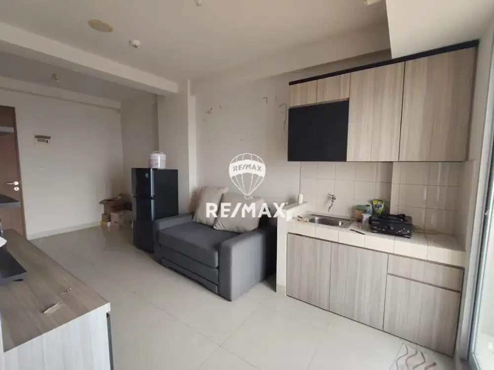 Disewakan 2 Bedroom Oak Tower B Pulo Gadung – Lantai Tinggi, View Kota, Full Furnish, LRT 3 Menit