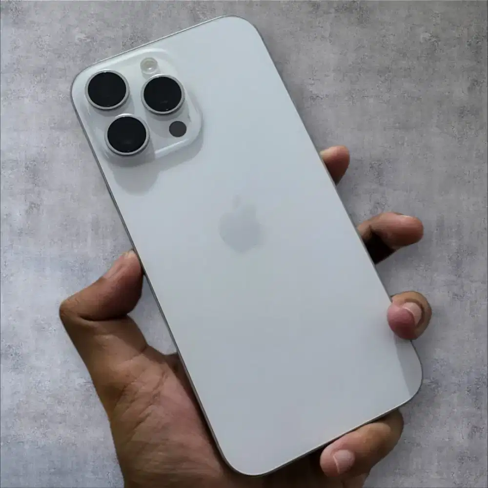 Iphone 16 ProMax 256 GB ibox Usia Seminggu