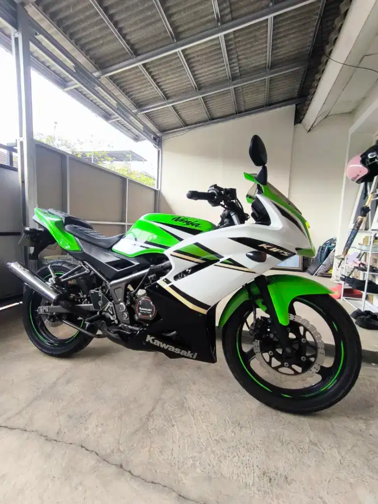 Kawasaki ninja rr new aniversary 30 thn