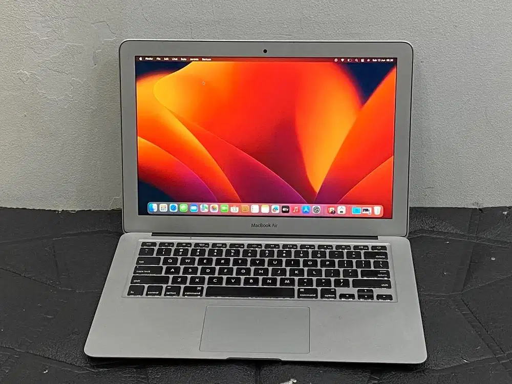 Macbook air 2015 (13 inch, Early 2015)
